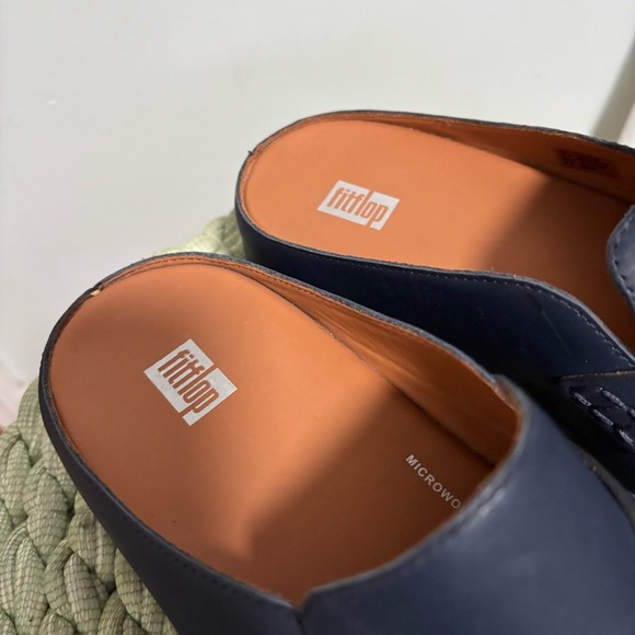 FitFlop Shuv Buckle-Strap Midnight Navy Blue Leather Slip On Comfort Clogs - Picture 8 of 11